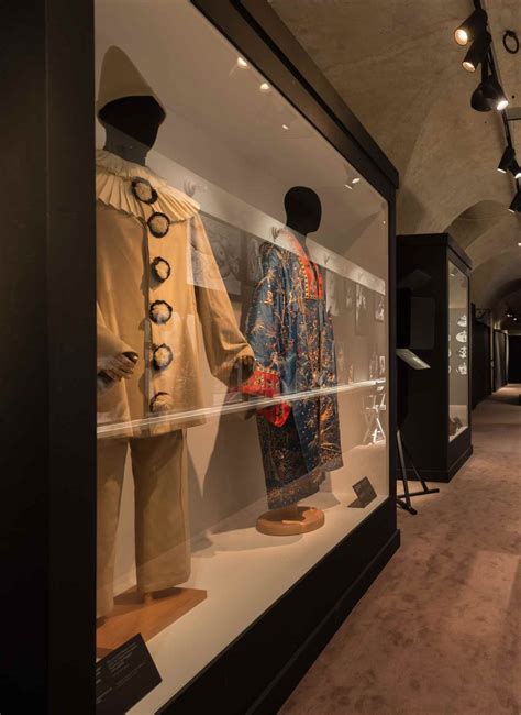 fashion & perfumery tour with gucci museum|latest fashion trends today.